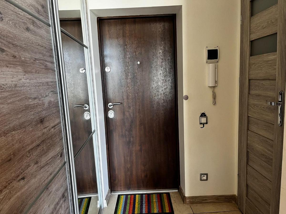 Studio Close To Royal Lazienki Park, Недалеко От Олинек Warszawa Exteriör bild