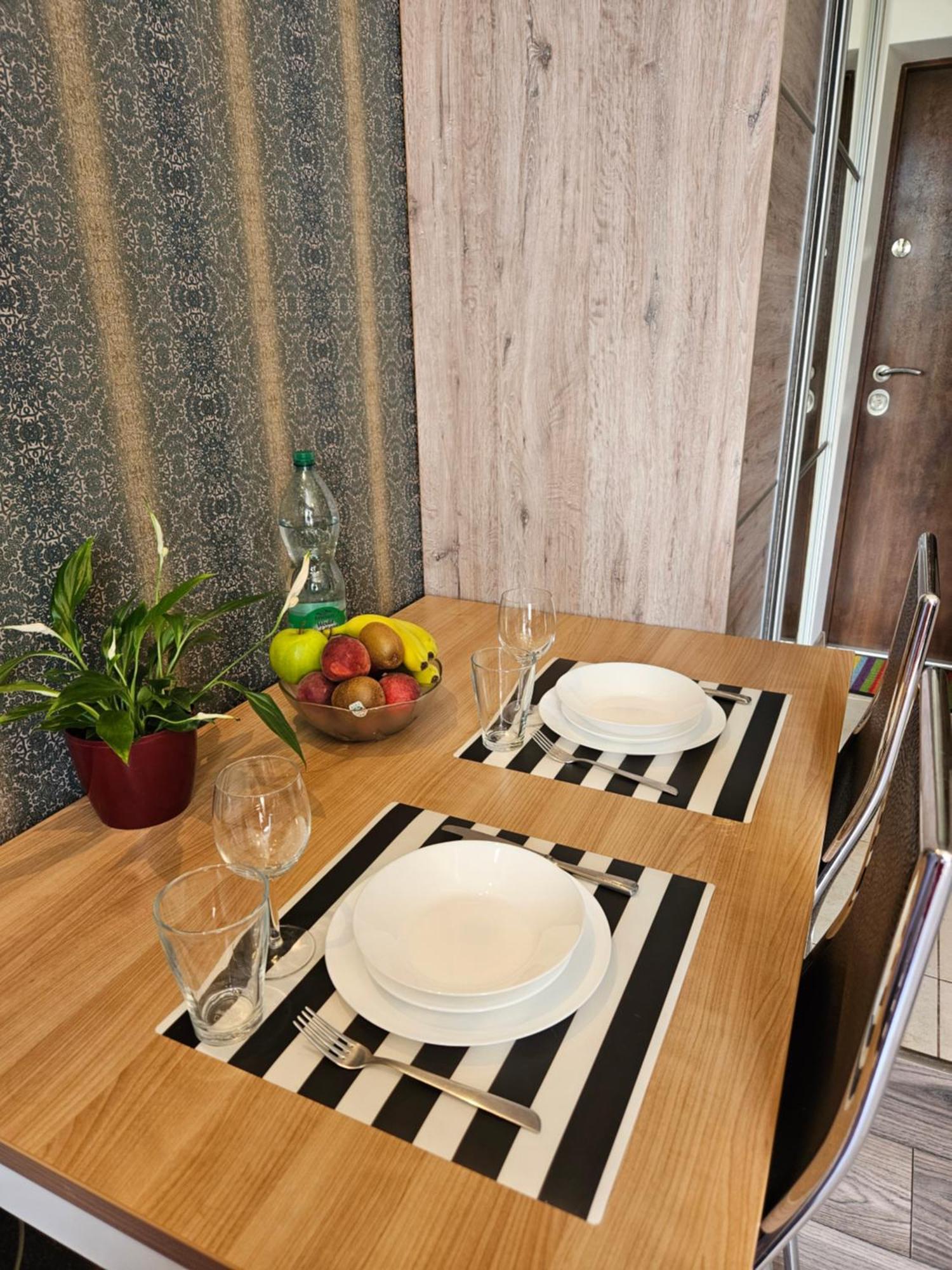 Studio Close To Royal Lazienki Park, Недалеко От Олинек Warszawa Exteriör bild